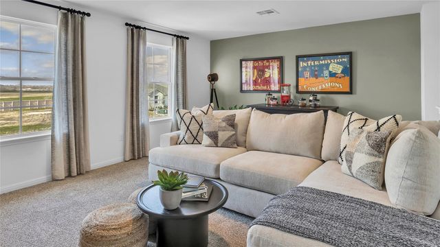 402 Mustang Lake CIR, Buda, TX 78610