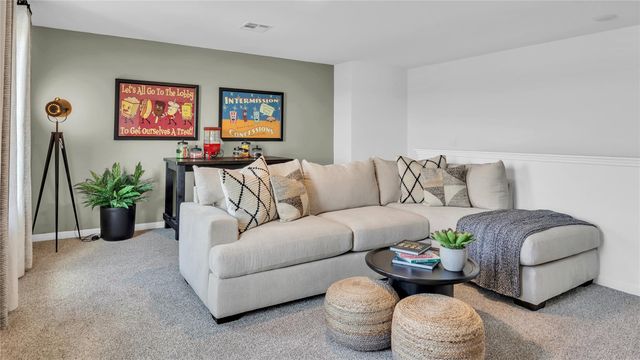 402 Mustang Lake CIR, Buda, TX 78610