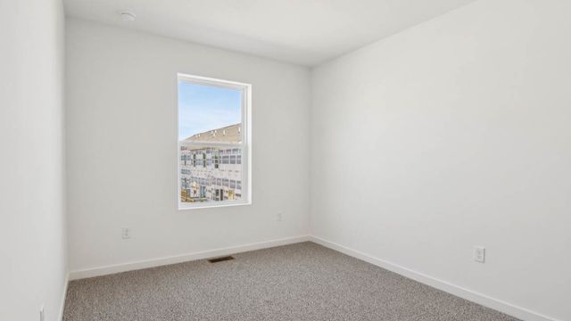 6510 Linden Trail E, Wonder Lake, IL 60097