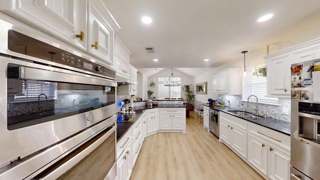 13934 Dolphin Drive, Willis, TX 77318