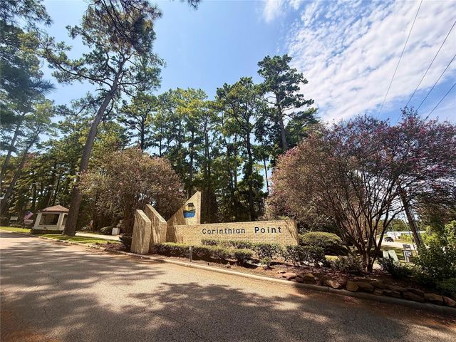 13934 Dolphin Drive, Willis, TX 77318