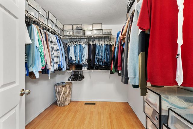 180 Contemporary Drive, Mountain Home, AR 72653