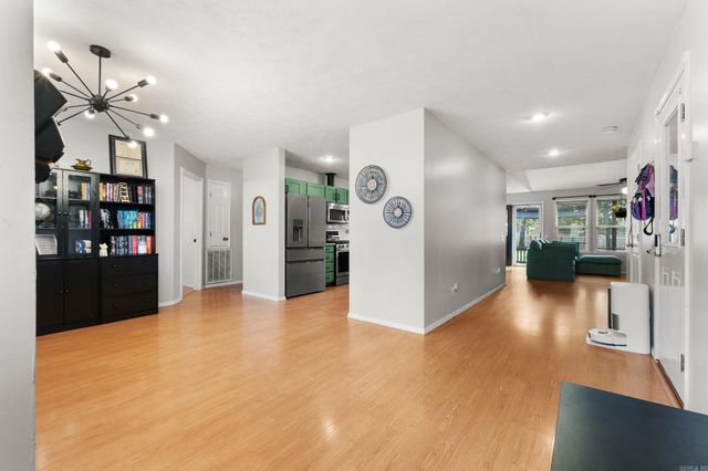 180 Contemporary Drive, Mountain Home, AR 72653