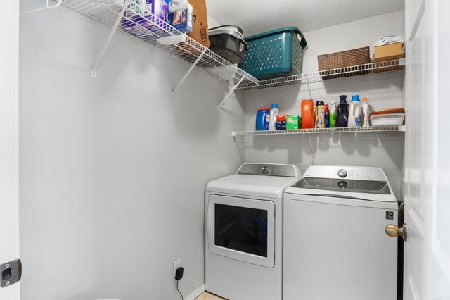 180 Contemporary Drive, Mountain Home, AR 72653