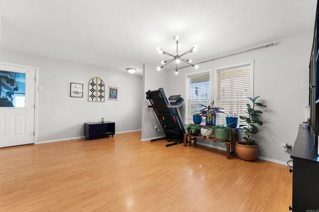 180 Contemporary Drive, Mountain Home, AR 72653