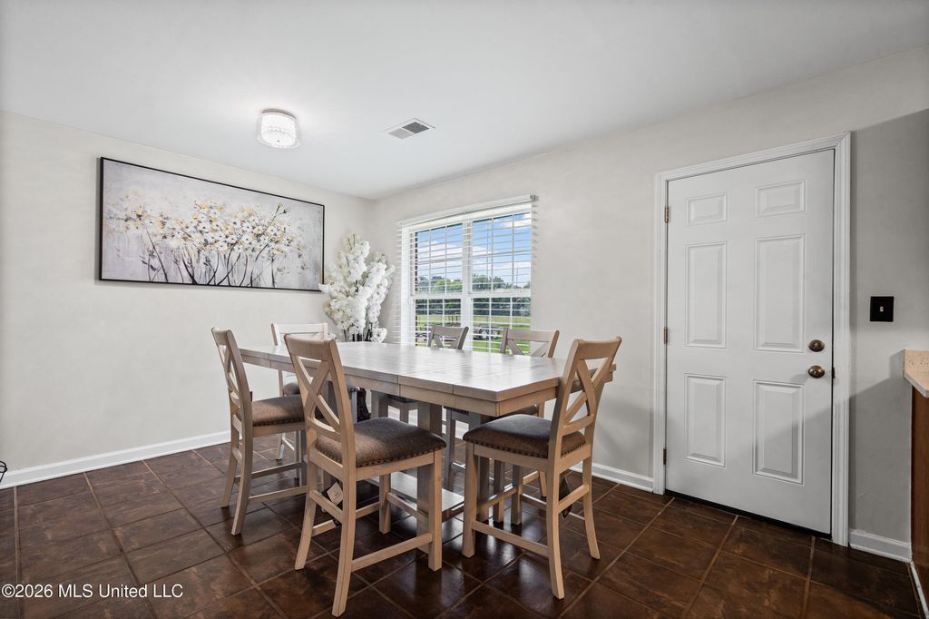 846 Friendship Drive, Tunica, MS 38676 — photo 5