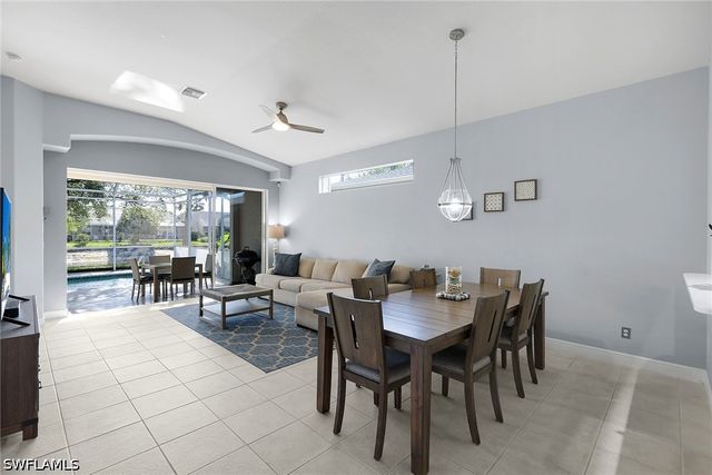 8616 Ibis Cove CIR, Naples, FL 34119