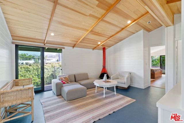 249 Paradise Cove Road, Malibu, CA 90265