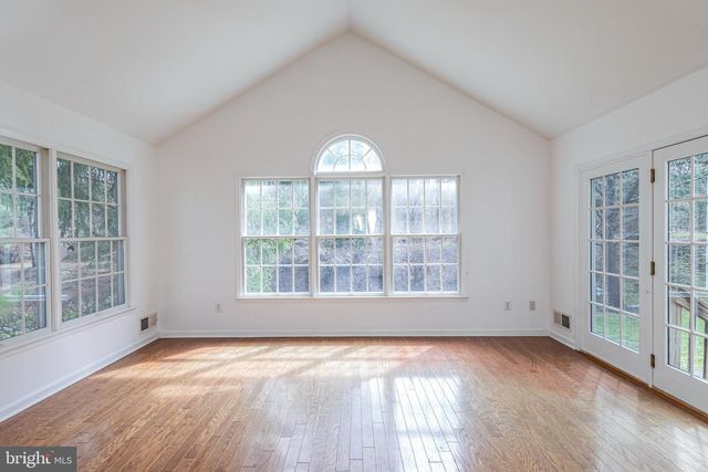 15 BETHPAGE DR, Skillman, NJ 08558