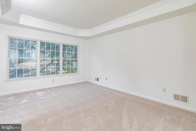 15 BETHPAGE DR, Skillman, NJ 08558