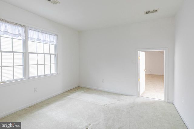 15 BETHPAGE DR, Skillman, NJ 08558