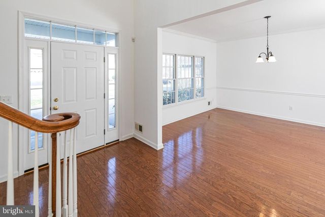 15 BETHPAGE DR, Skillman, NJ 08558