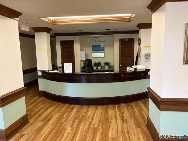 59 Courtland Avenue 2T, Stamford, CT 06902