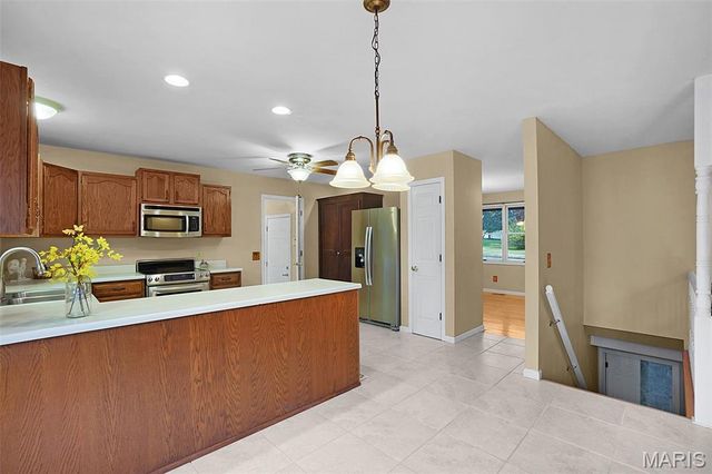 768 Cedar Glen Drive, Weldon Spring, MO 63304