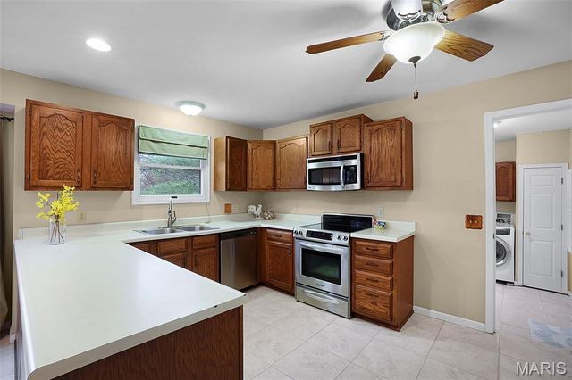 768 Cedar Glen Drive, Weldon Spring, MO 63304