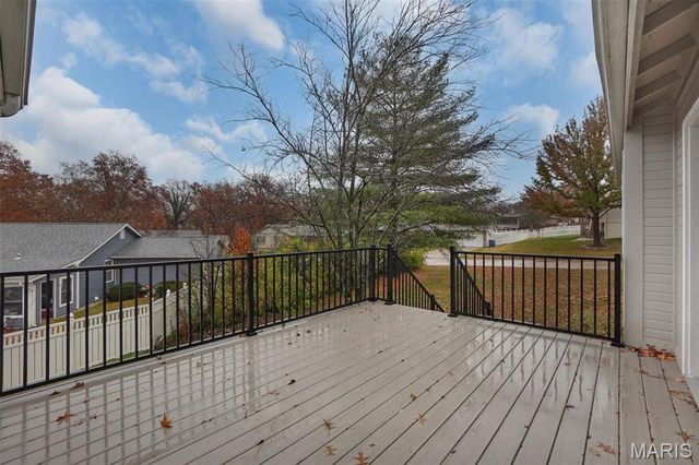 768 Cedar Glen Drive, Weldon Spring, MO 63304