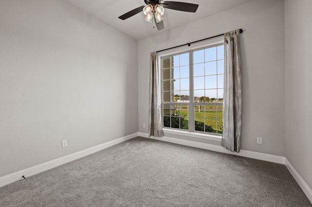 313 Oak Meadow Lane, Weatherford, TX 76085