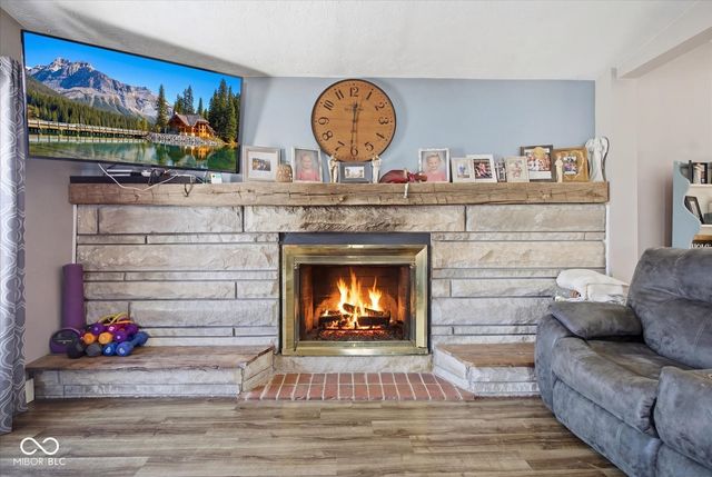 8527 S 500 W, Edinburgh, IN 46124