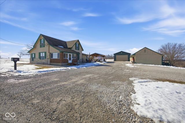 8527 S 500 W, Edinburgh, IN 46124