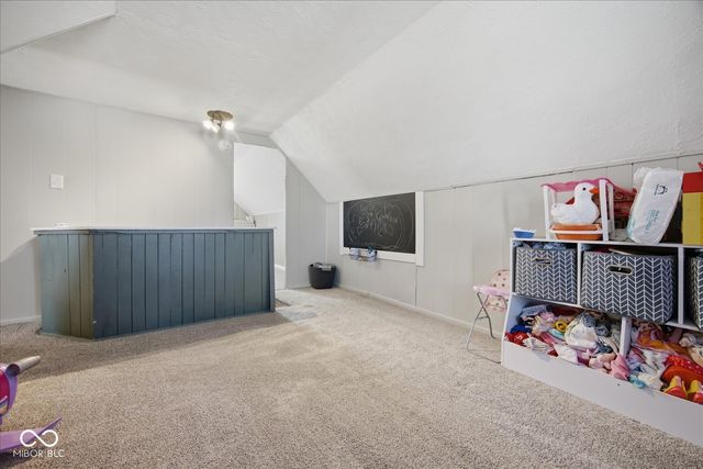 8527 S 500 W, Edinburgh, IN 46124