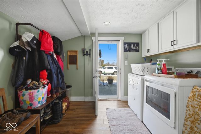 8527 S 500 W, Edinburgh, IN 46124