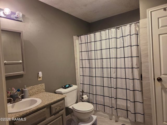 100 Winchester Drive 604, Lafayette, LA 70506