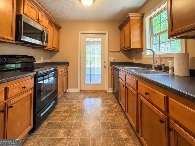 236 Fairview Court, Demorest, GA 30535