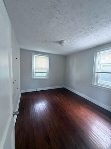 2438 Duck Creek Road, Cincinnati, OH 45212