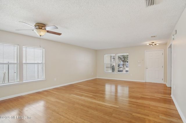 2346 ADAMS LAKE Boulevard, Jacksonville, FL 32221