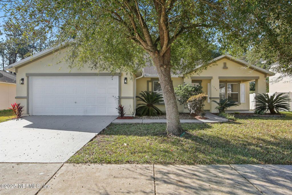2346 ADAMS LAKE Boulevard, Jacksonville, FL 32221