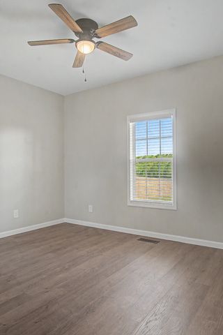 1854 Lafayette Rd, Red Boiling Springs, TN 37150