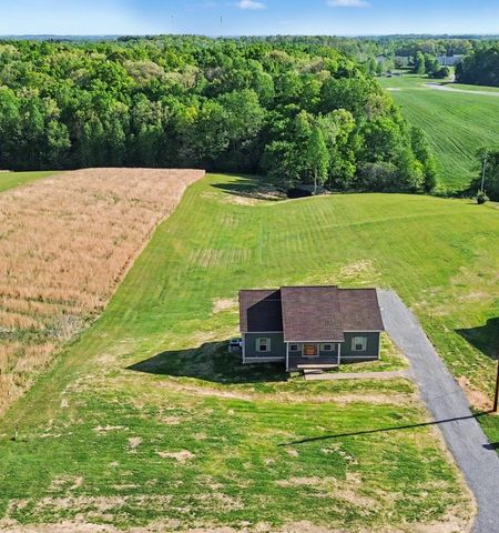 1854 Lafayette Rd, Red Boiling Springs, TN 37150