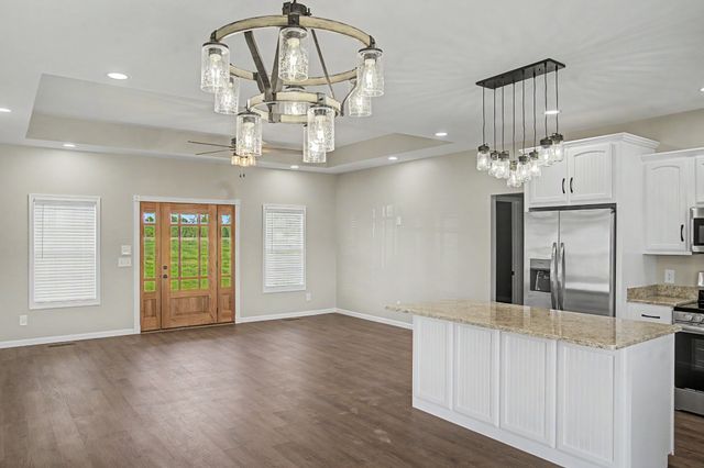 1854 Lafayette Rd, Red Boiling Springs, TN 37150