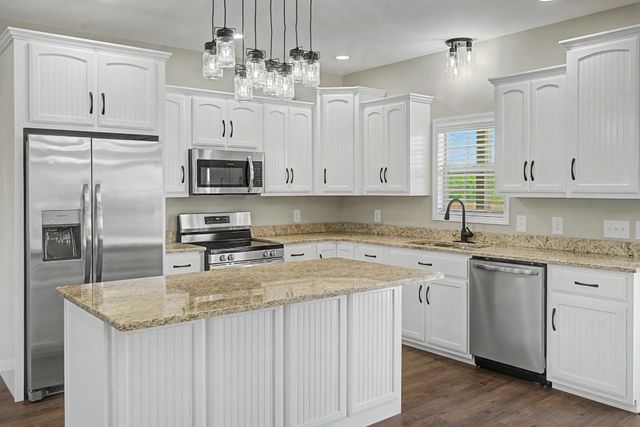 1854 Lafayette Rd, Red Boiling Springs, TN 37150