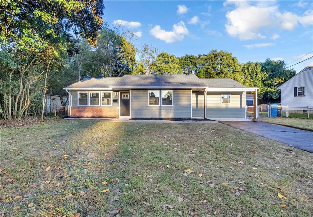772 Meade LN, Virginia Beach, VA 23455