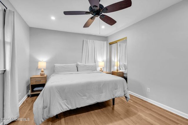 9 Kensington Drive, Howell, NJ 07731