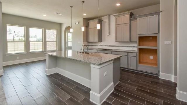 3919 Pinecrest Peak Drive, Spring, TX 77386