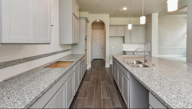 3919 Pinecrest Peak Drive, Spring, TX 77386