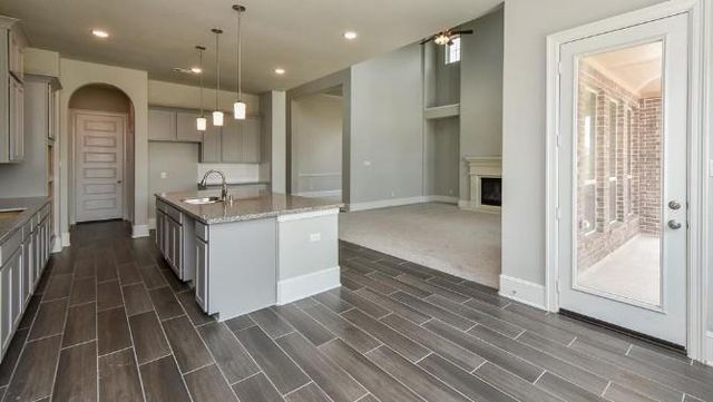 3919 Pinecrest Peak Drive, Spring, TX 77386