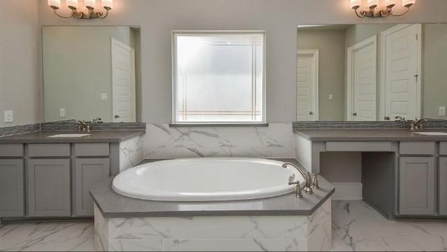 3919 Pinecrest Peak Drive, Spring, TX 77386