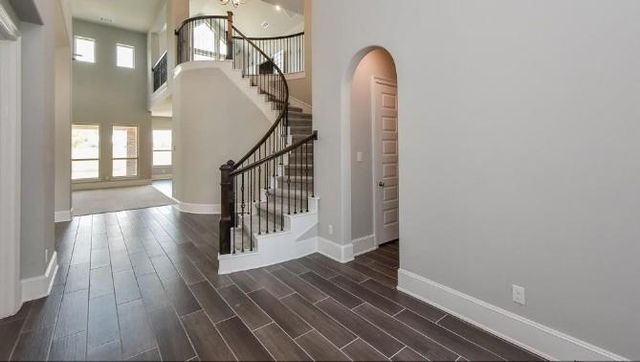 3919 Pinecrest Peak Drive, Spring, TX 77386