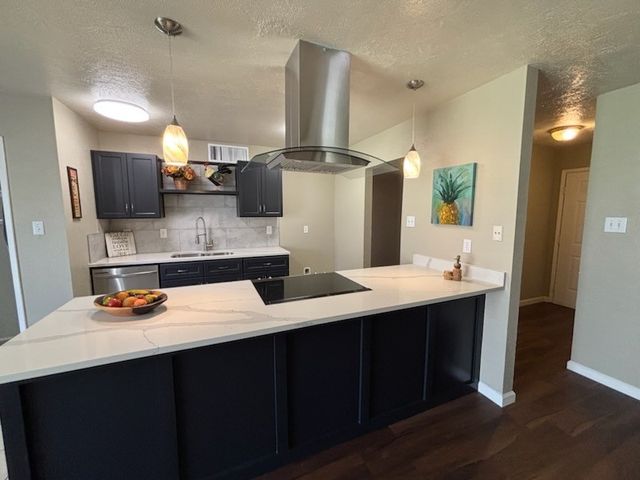 128 W Way Drive, Allen, TX 75002