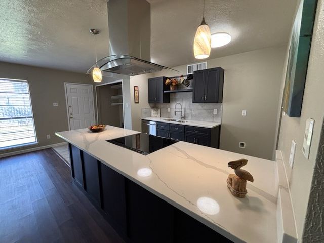 128 W Way Drive, Allen, TX 75002