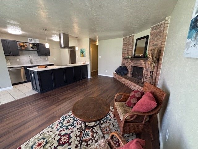 128 W Way Drive, Allen, TX 75002