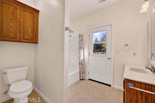 39 Edgewater Ct, Chico, CA 95928