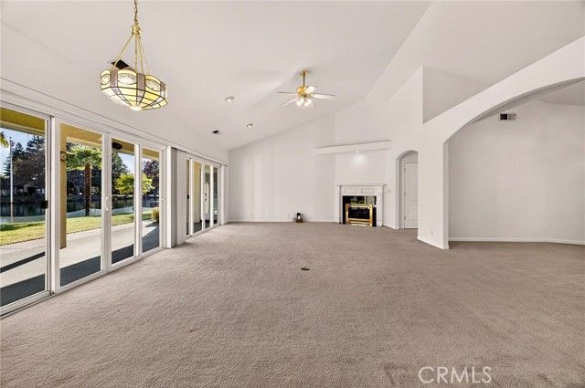 39 Edgewater Ct, Chico, CA 95928