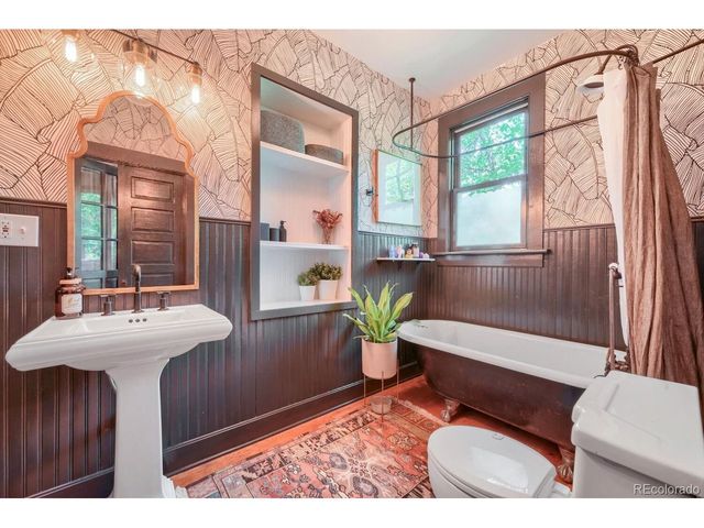 1617 S Pennsylvania St, Denver, CO 80210