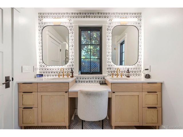 1617 S Pennsylvania St, Denver, CO 80210