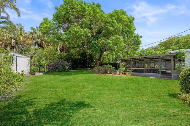 2175 NW 3rd Court, Boca Raton, FL 33431
