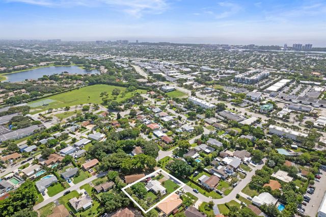 2175 NW 3rd Court, Boca Raton, FL 33431